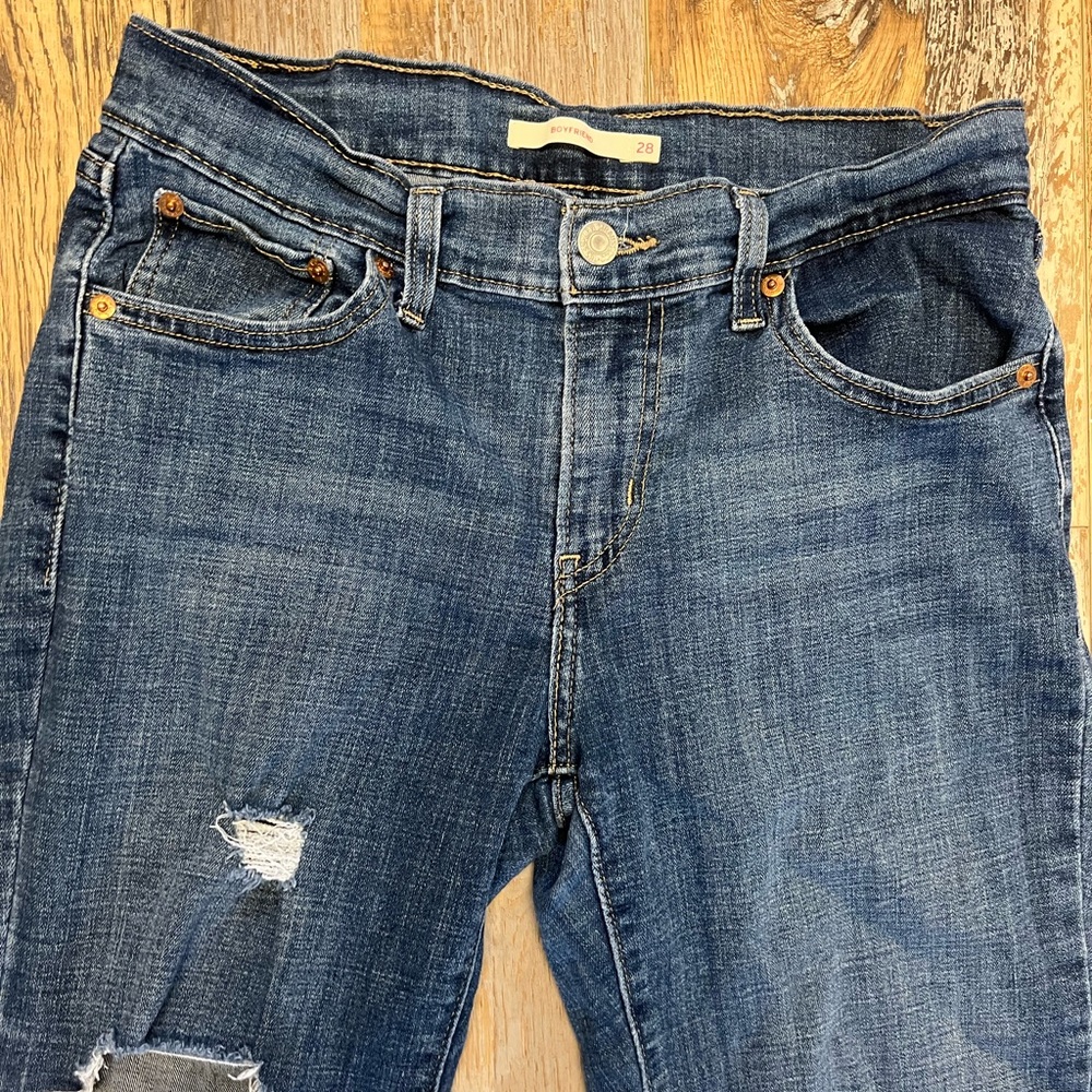Levi's Blue Boyfriend Distressed Ripped Denim Jeans Size 28 - Picture 3 of 14